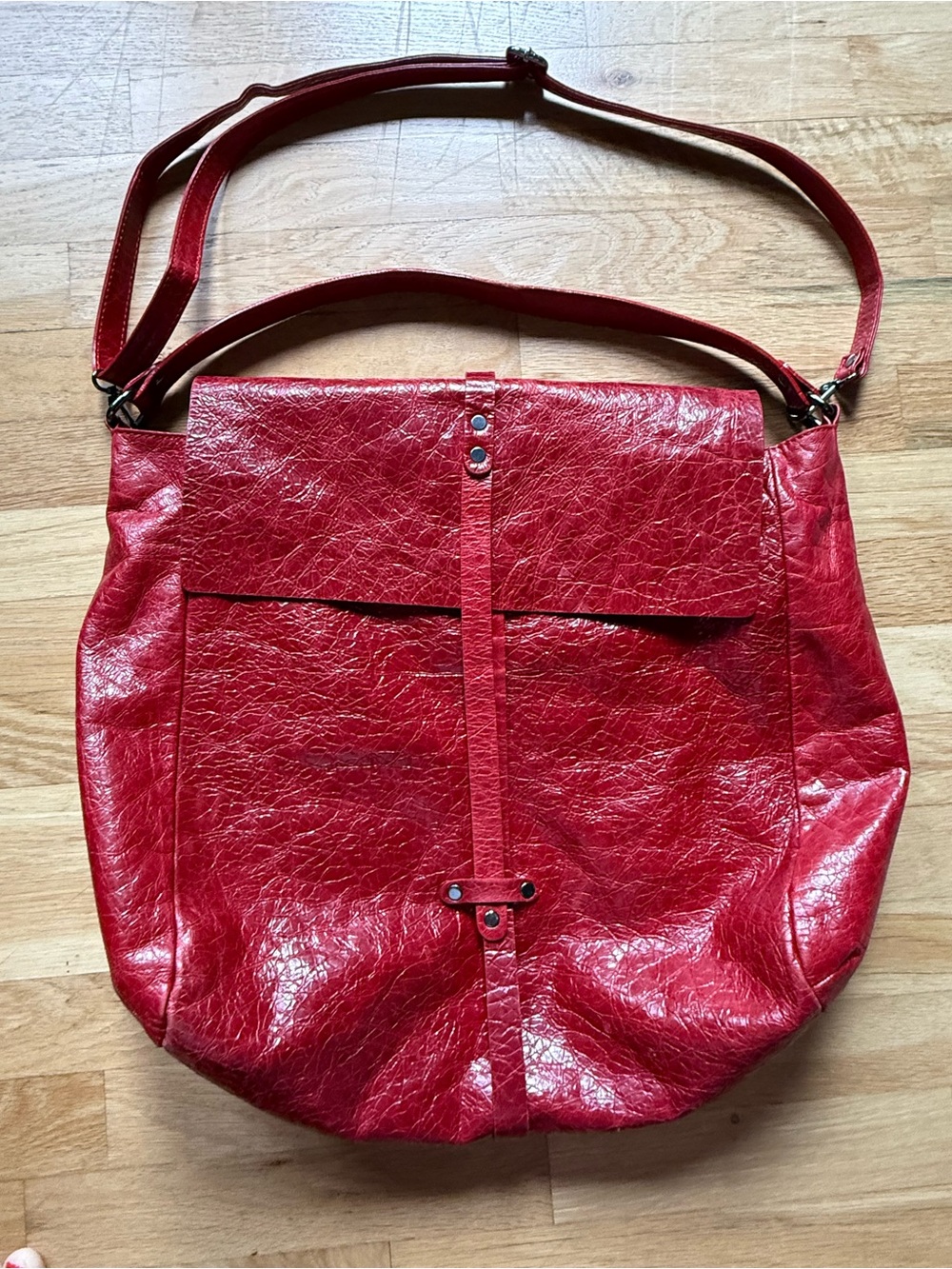 Rossi Italian Florence Classic Red Leather Shoulder Bag - Women's Crossbody